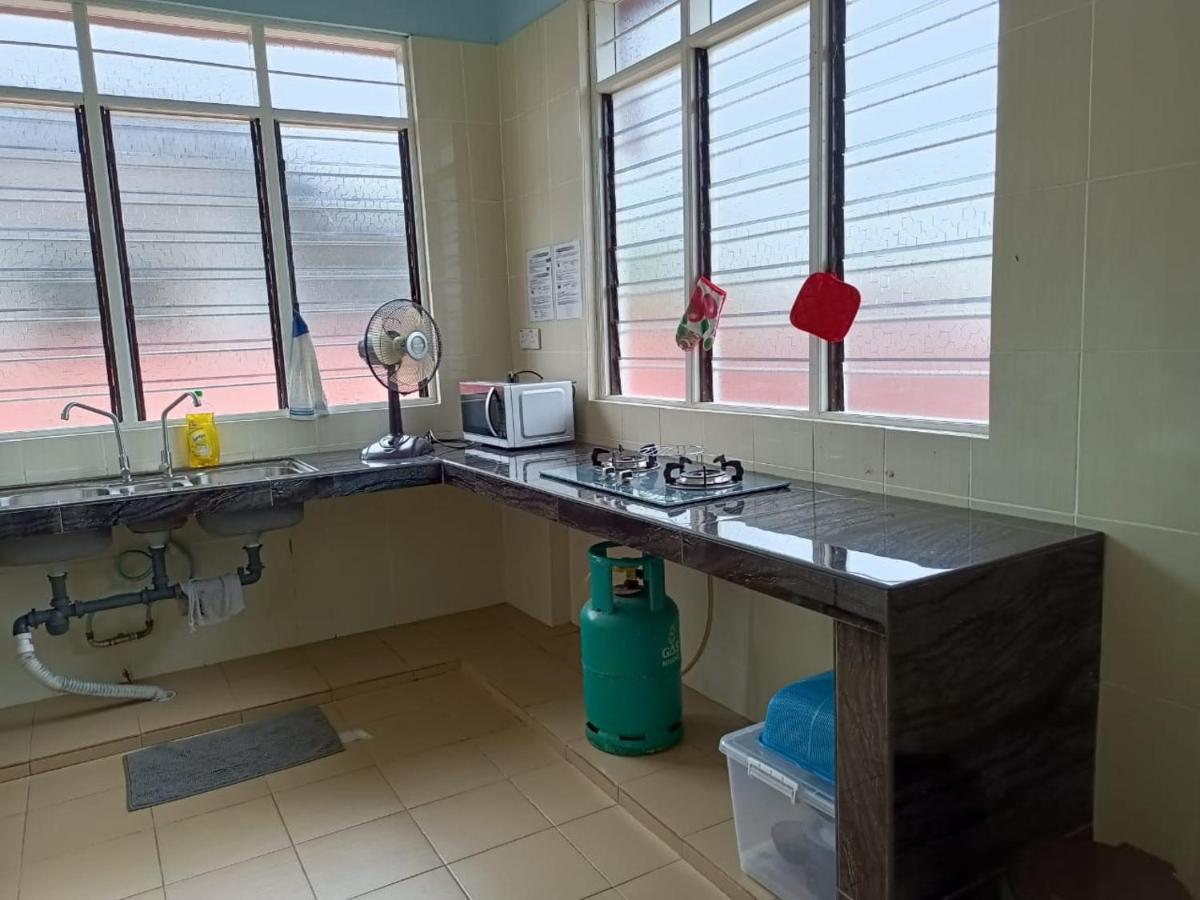 Bj Villa Homestay Куала Теренгану Екстериор снимка