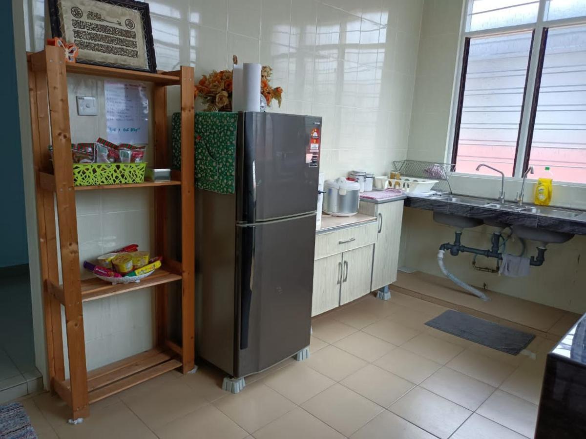Bj Villa Homestay Куала Теренгану Екстериор снимка