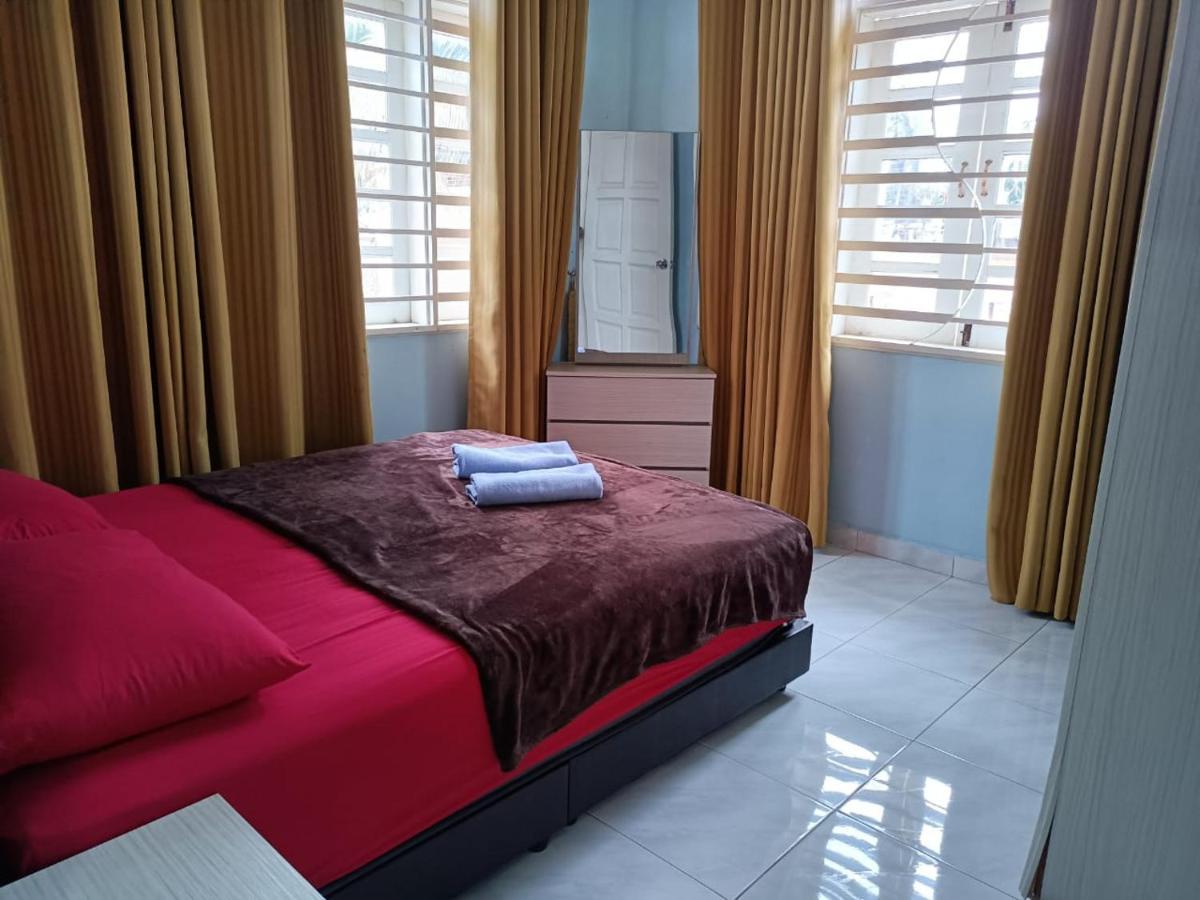 Bj Villa Homestay Куала Теренгану Екстериор снимка