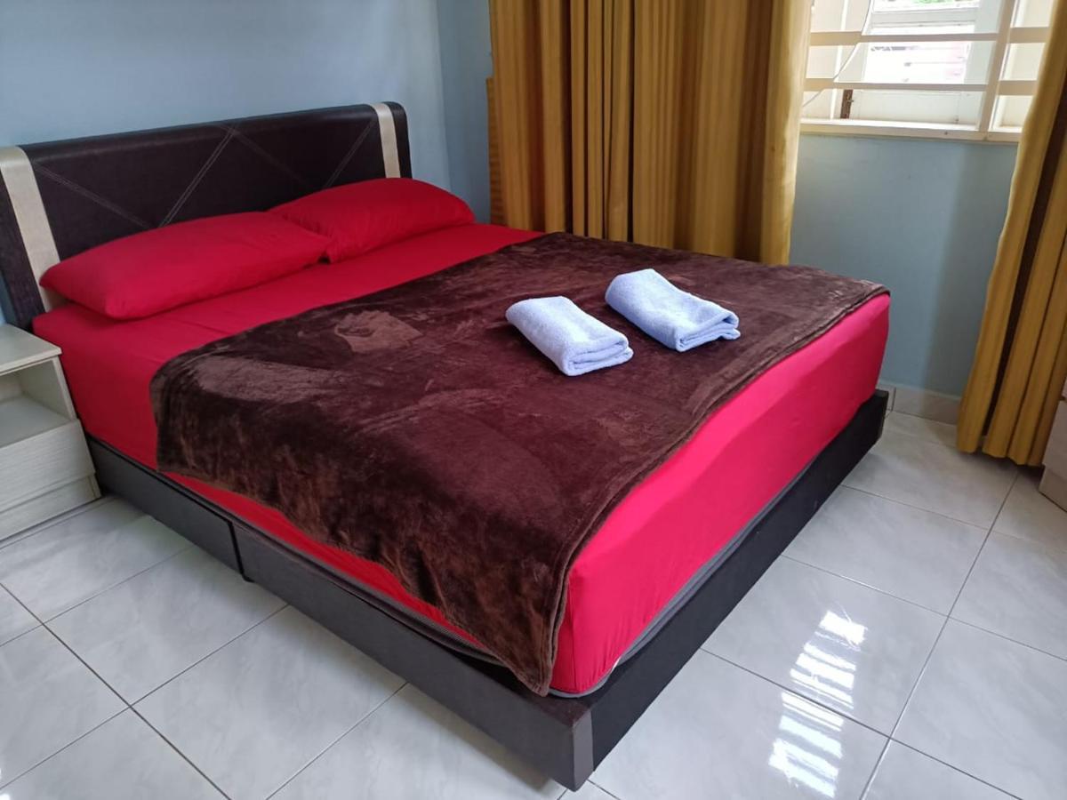 Bj Villa Homestay Куала Теренгану Екстериор снимка